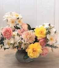 Load image into Gallery viewer, Ella Rose Bouquet